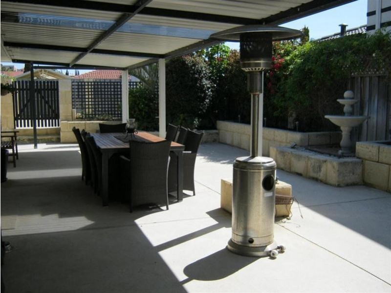 56 Cristobal Cr, Mindarie WA 6030