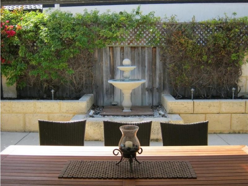 56 Cristobal Cr, Mindarie WA 6030