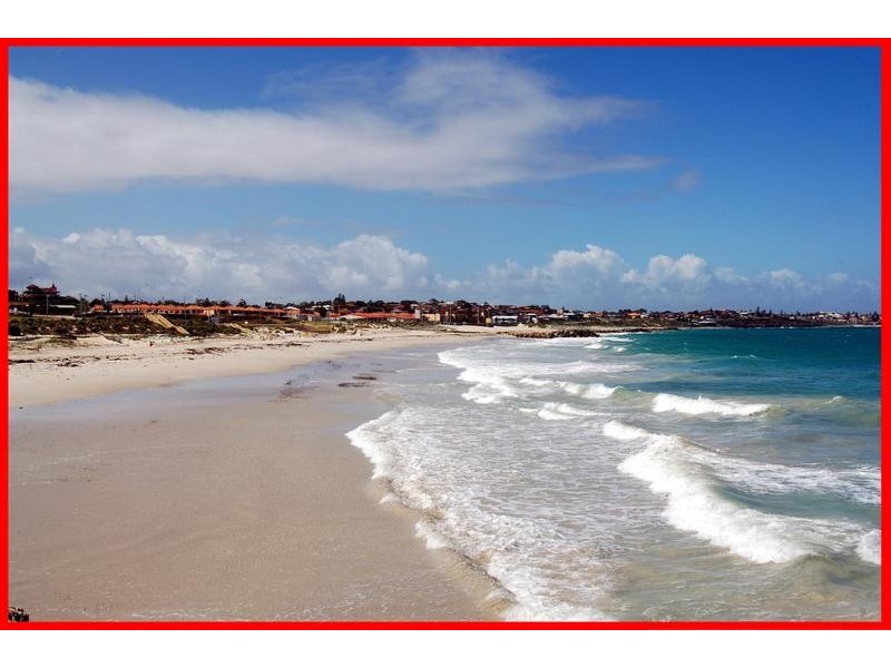 7 TAHITI LANE, Hillarys WA 6025