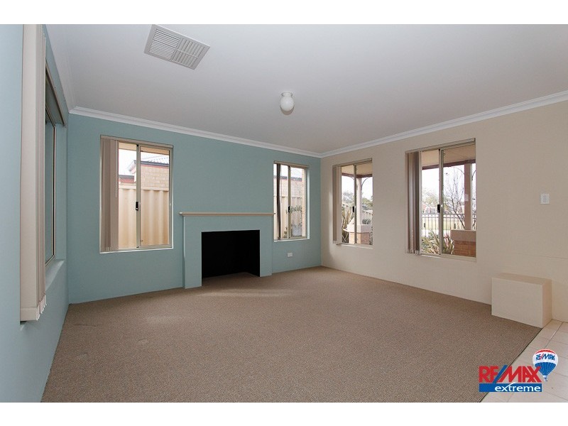 5 Alston Way, Butler WA 6036