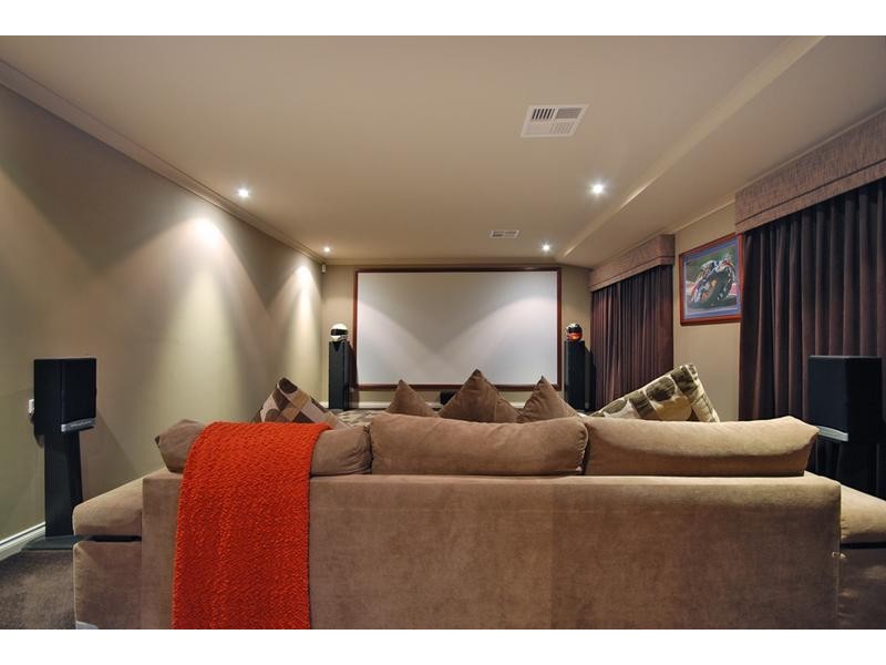 1 Carlin Way, Butler WA 6036