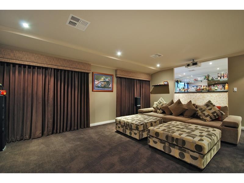 1 Carlin Way, Butler WA 6036