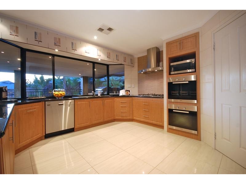 1 Carlin Way, Butler WA 6036