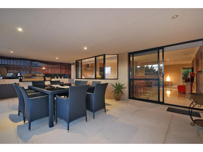 1 Carlin Way, Butler WA 6036
