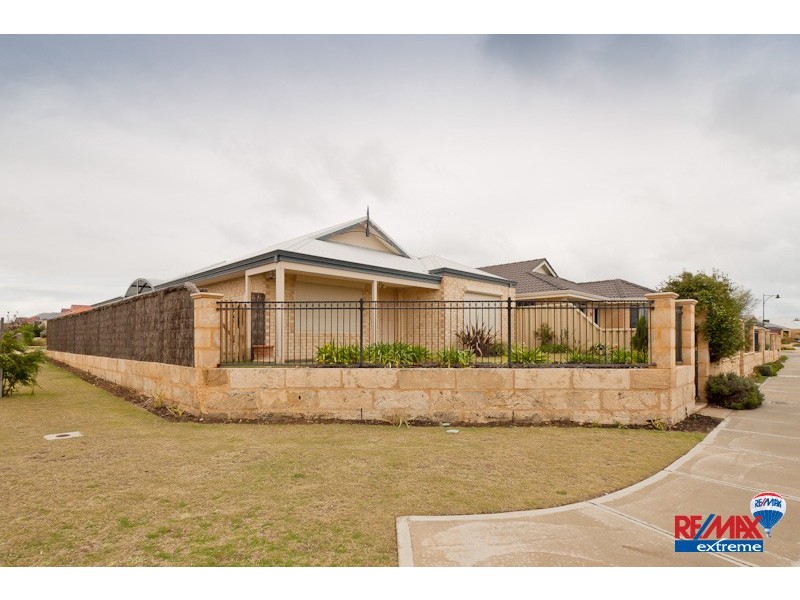 15 Moorlinch Street, Butler WA 6036