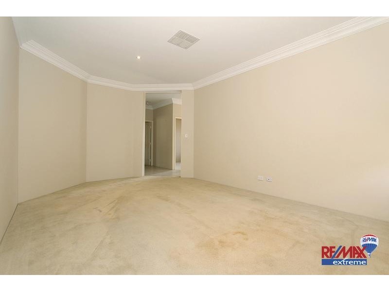 12 Kilgetty Gate, Butler WA 6036