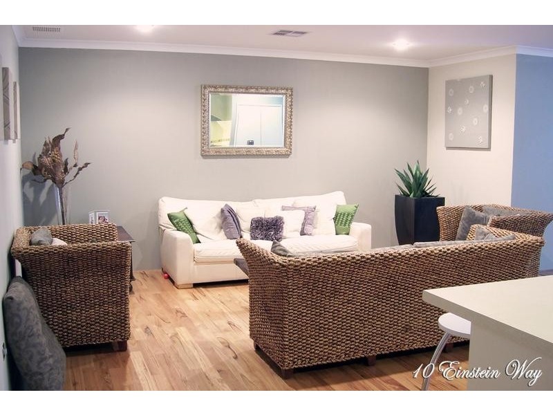 10 Einstein Way, Tapping WA 6065