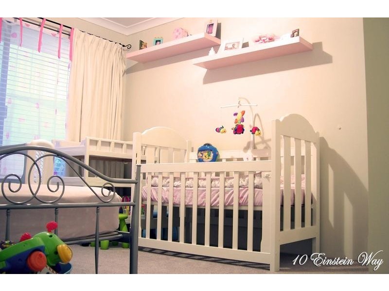 10 Einstein Way, Tapping WA 6065