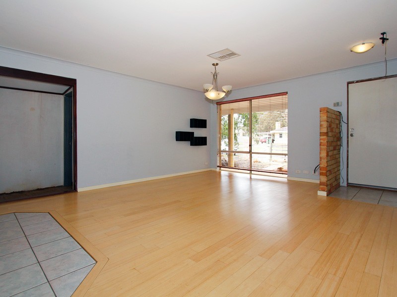1B Caporn Street, Bullsbrook WA 6084