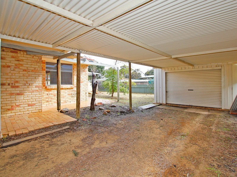 1B Caporn Street, Bullsbrook WA 6084