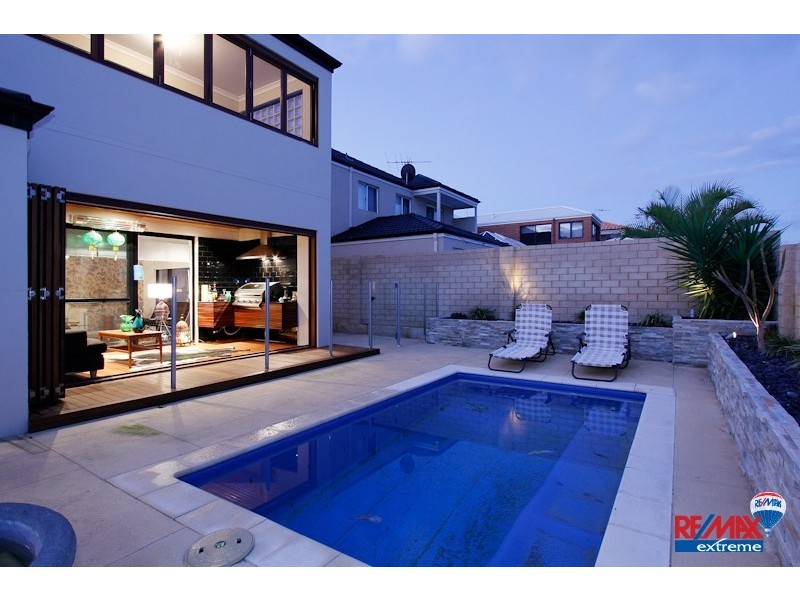 35 Lautoka Rise, Mindarie WA 6030