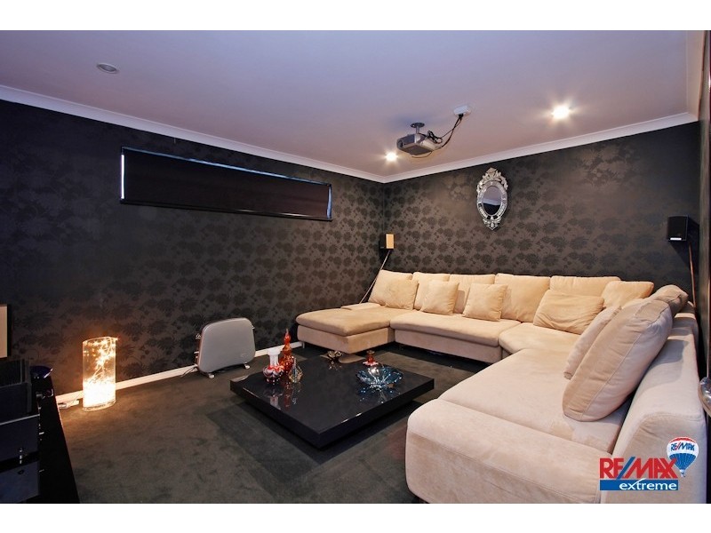 35 Lautoka Rise, Mindarie WA 6030