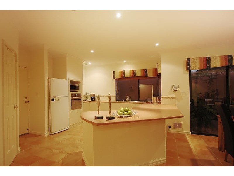 26 Regina Loop, Currambine WA 6028