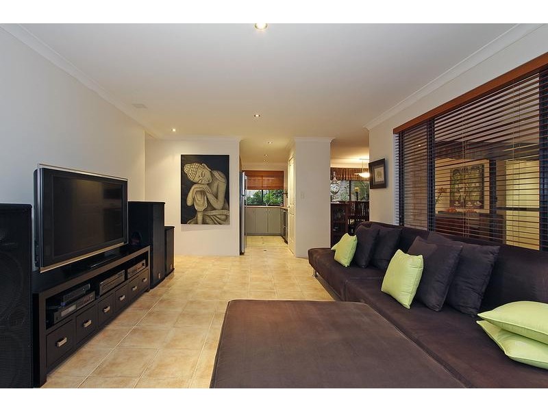 4 Chorley Avenue, Butler WA 6036