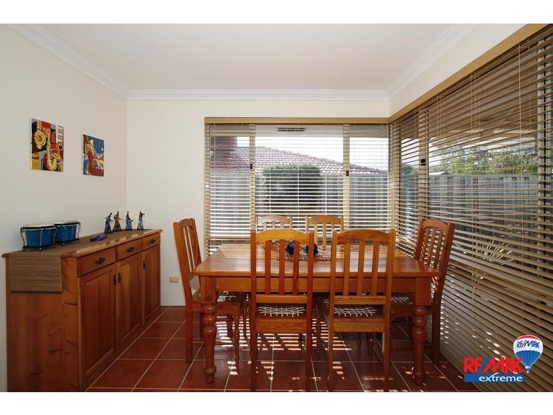 2 Gunsan Mews, Mindarie WA 6030