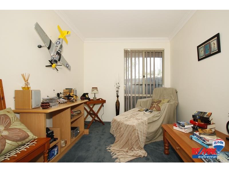 2 Gunsan Mews, Mindarie WA 6030