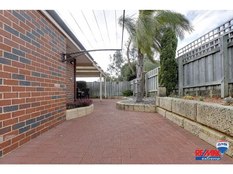 2 Gunsan Mews, Mindarie WA 6030