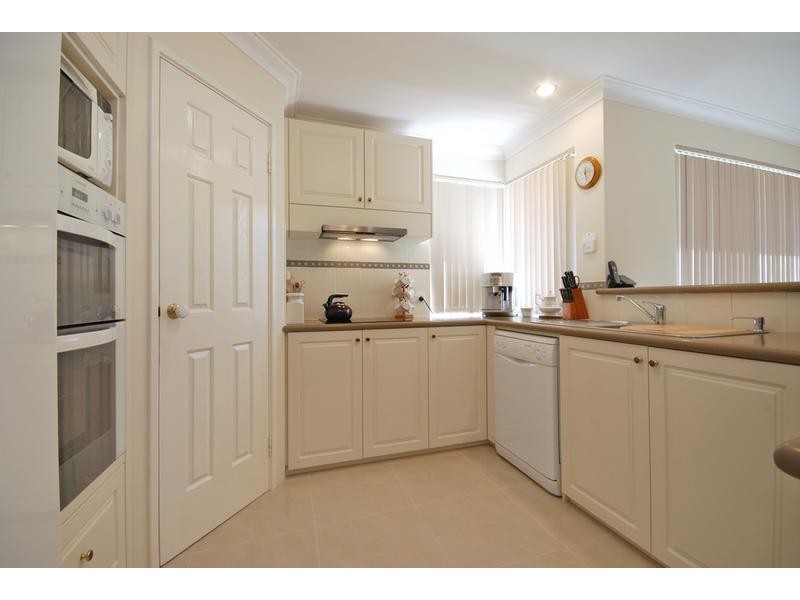22 Caldera Close, Mindarie WA 6030