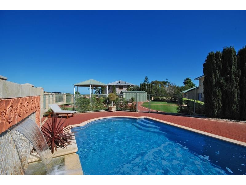 22 Caldera Close, Mindarie WA 6030