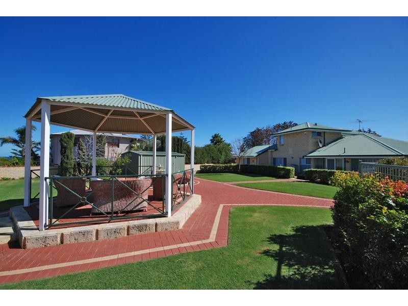 22 Caldera Close, Mindarie WA 6030