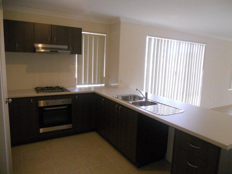 18 Bretton Grange, Butler WA 6036