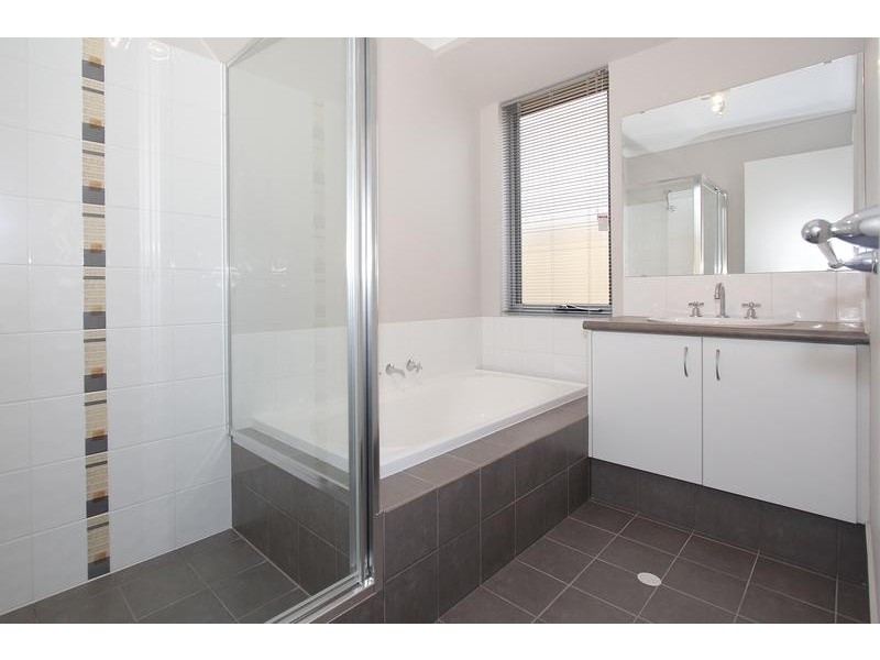 39 Grampians Loop, Yanchep WA 6035