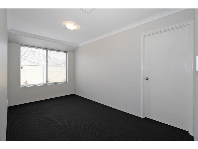 39 Grampians Loop, Yanchep WA 6035