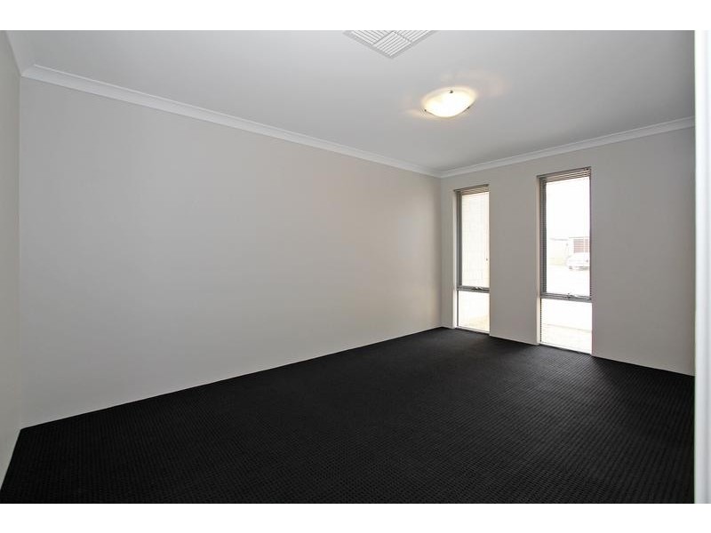 39 Grampians Loop, Yanchep WA 6035