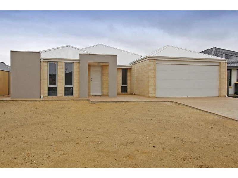 39 Grampians Loop, Yanchep WA 6035