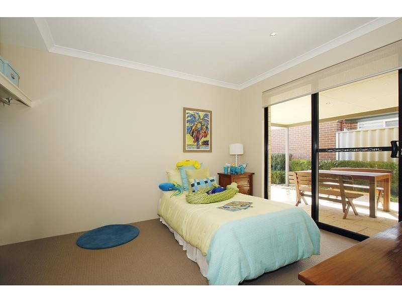 5 Landbeach Boulevard, Butler WA 6036