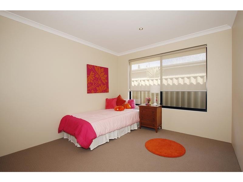 5 Landbeach Boulevard, Butler WA 6036