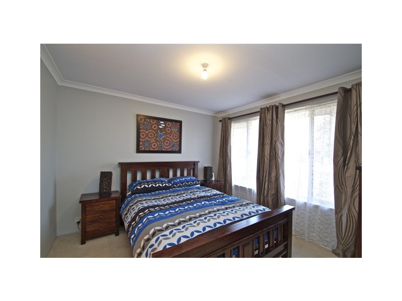 1 Ollera Meander, Carramar WA 6031