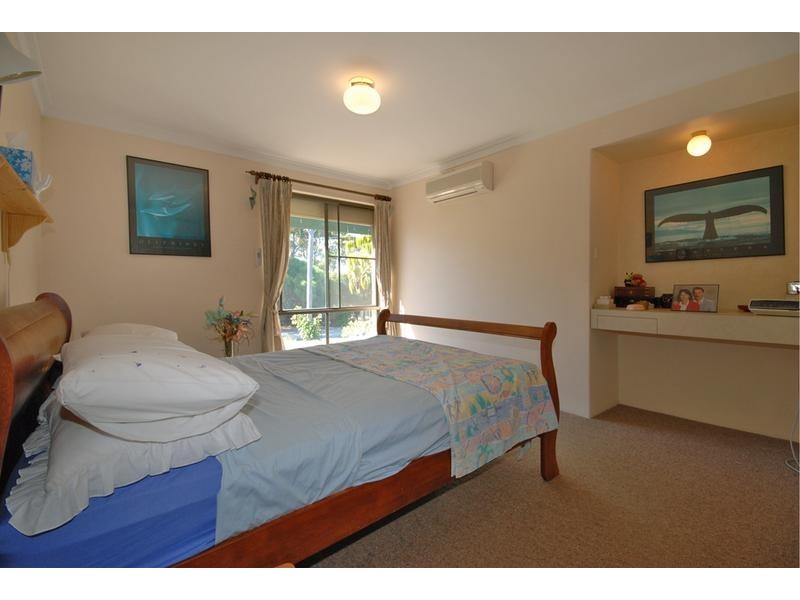 50 Lymburner drive, Hillarys WA 6025