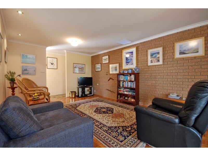 50 Lymburner drive, Hillarys WA 6025