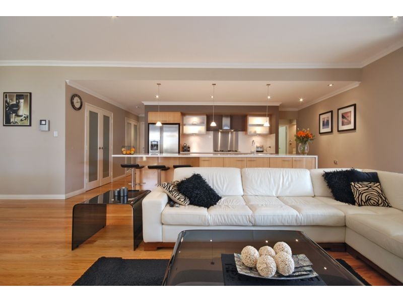 12 Halyard Road, Jindalee WA 6036