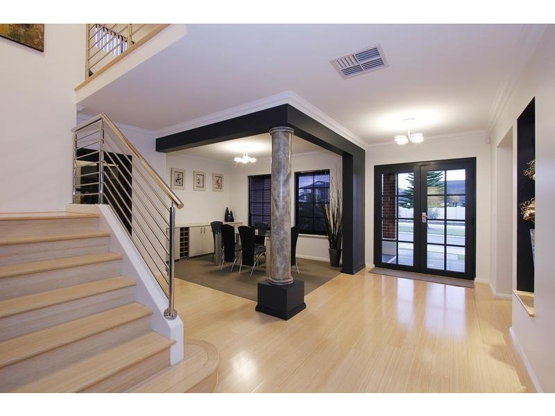 42 Silver Sands Drive, Iluka WA 6028