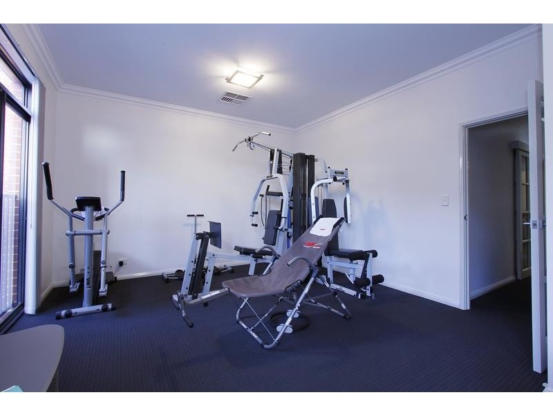 42 Silver Sands Drive, Iluka WA 6028