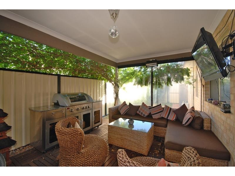 155 Ocean Keys Blvde, Clarkson WA 6030