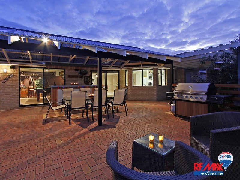 68 Dartmouth Circle, Quinns Rocks WA 6030