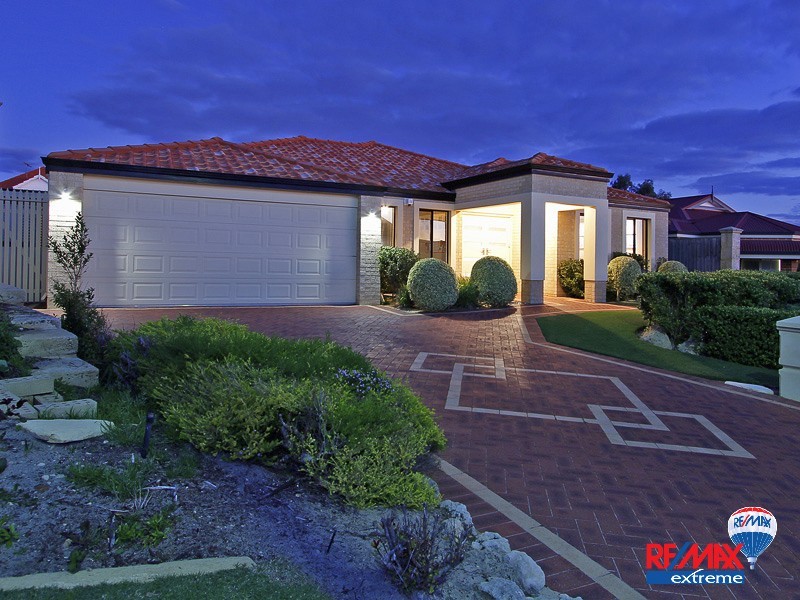 68 Dartmouth Circle, Quinns Rocks WA 6030