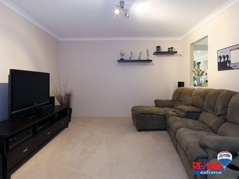 68 Dartmouth Circle, Quinns Rocks WA 6030
