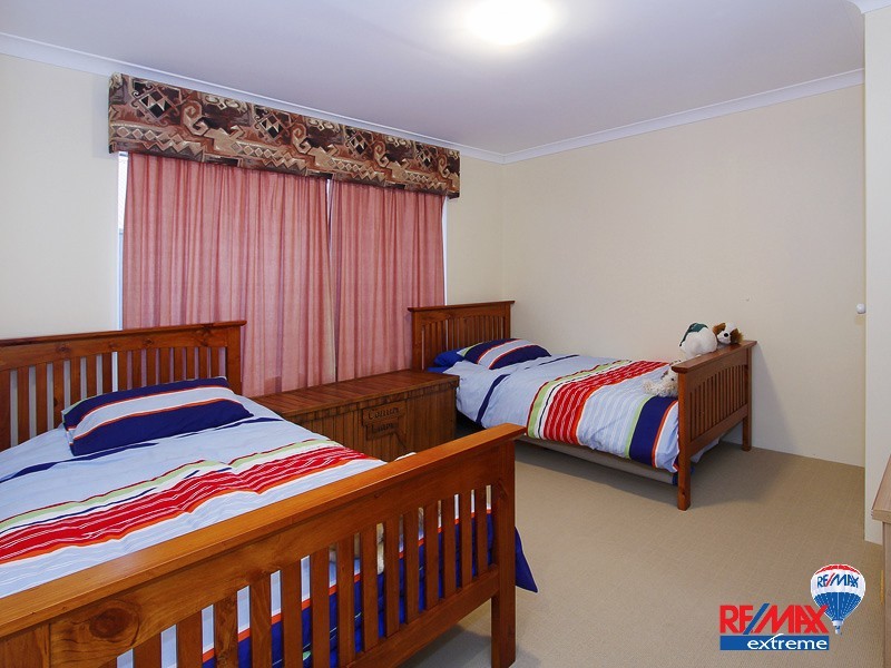 68 Dartmouth Circle, Quinns Rocks WA 6030