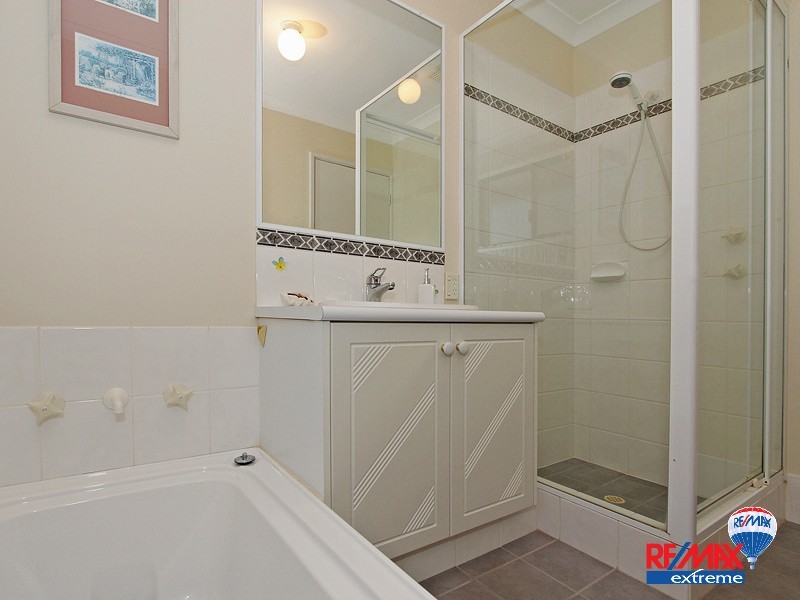 68 Dartmouth Circle, Quinns Rocks WA 6030