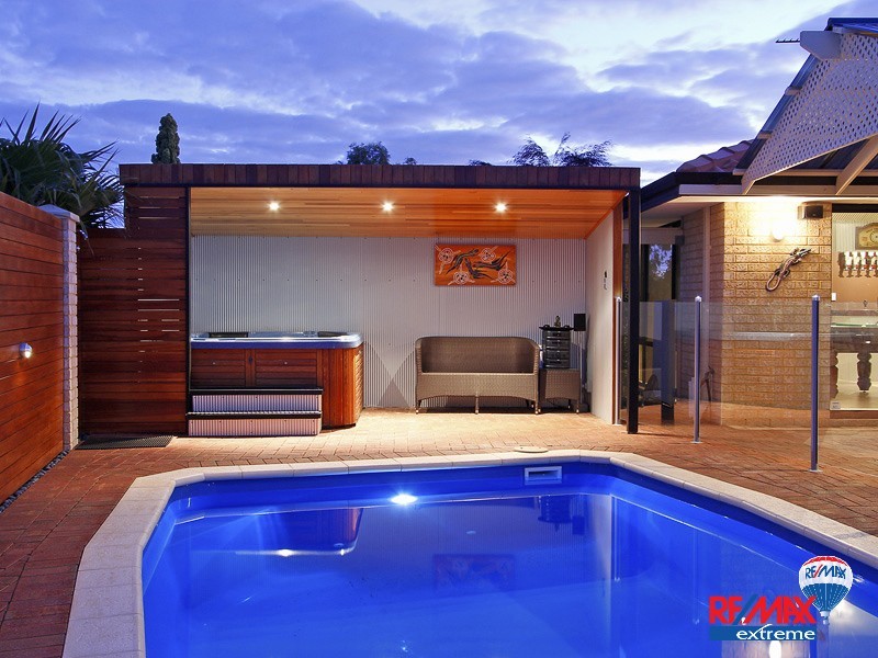68 Dartmouth Circle, Quinns Rocks WA 6030
