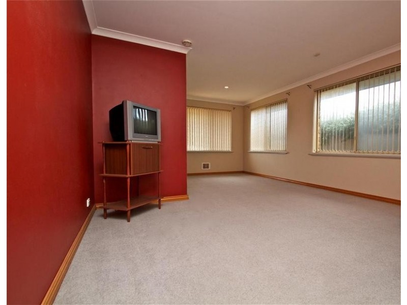 10 Katrine Crescent, Joondalup WA 6027