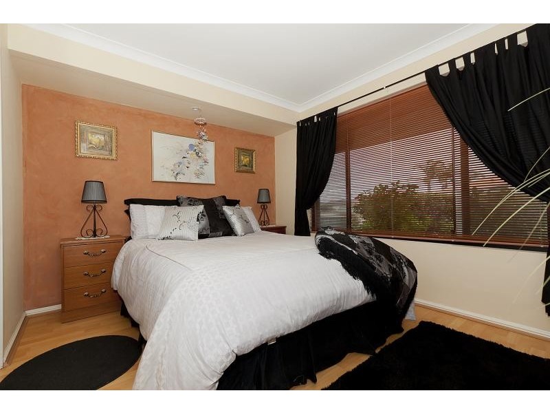 12 Bombala, Merriwa WA 6030