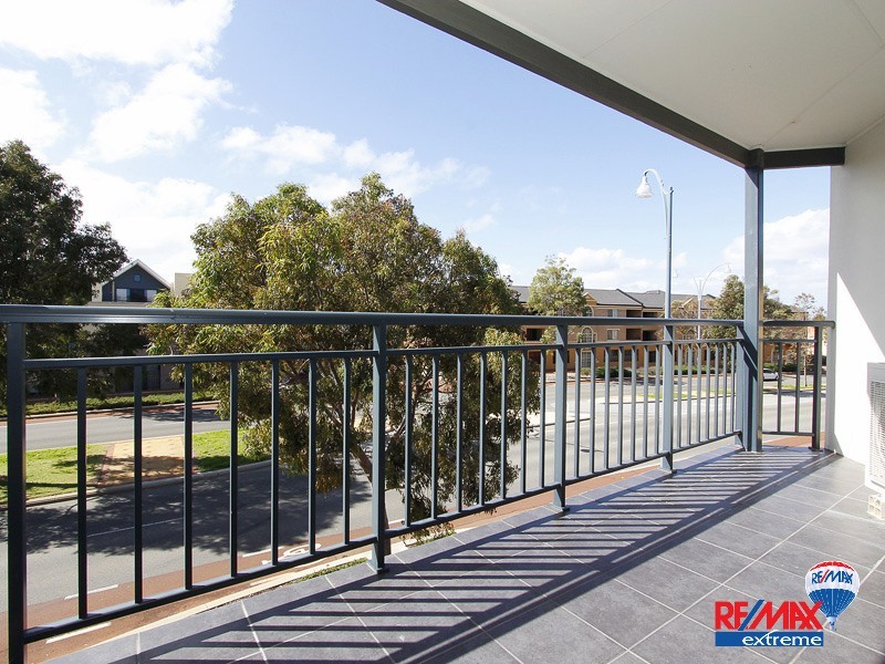 13/22 Grand Boulevard, Joondalup WA 6027