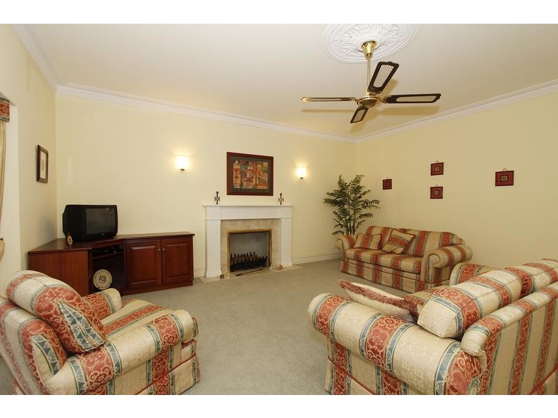 19 Kirribilli Court, Kallaroo WA 6025