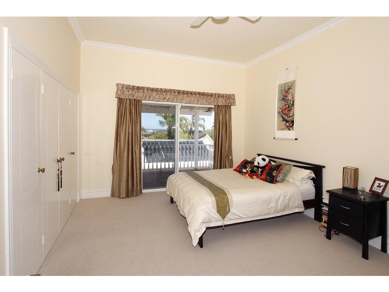 19 Kirribilli Court, Kallaroo WA 6025