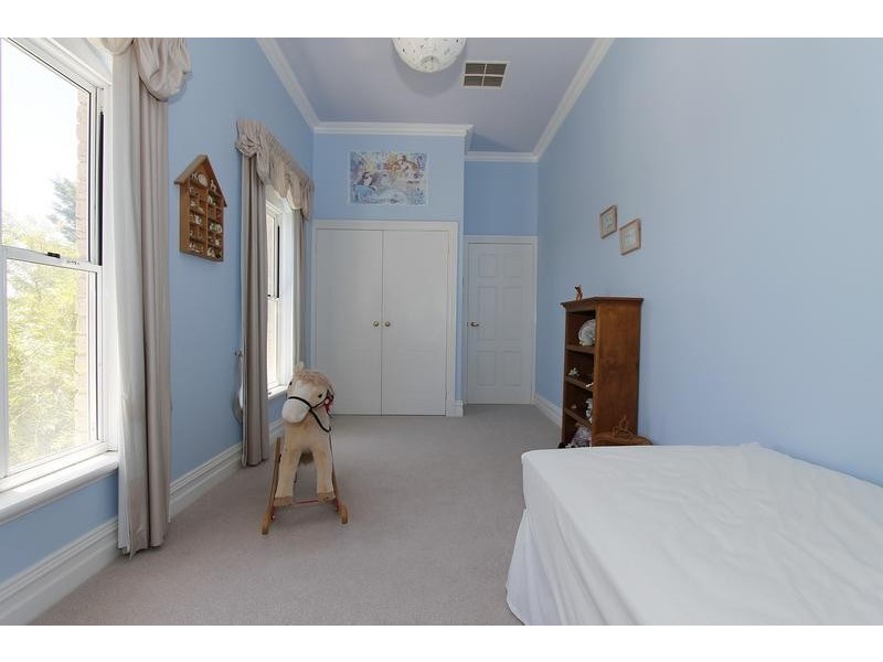 19 Kirribilli Court, Kallaroo WA 6025